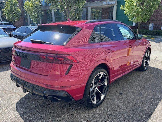 2025 Audi RS Q8 Base - Photo 8