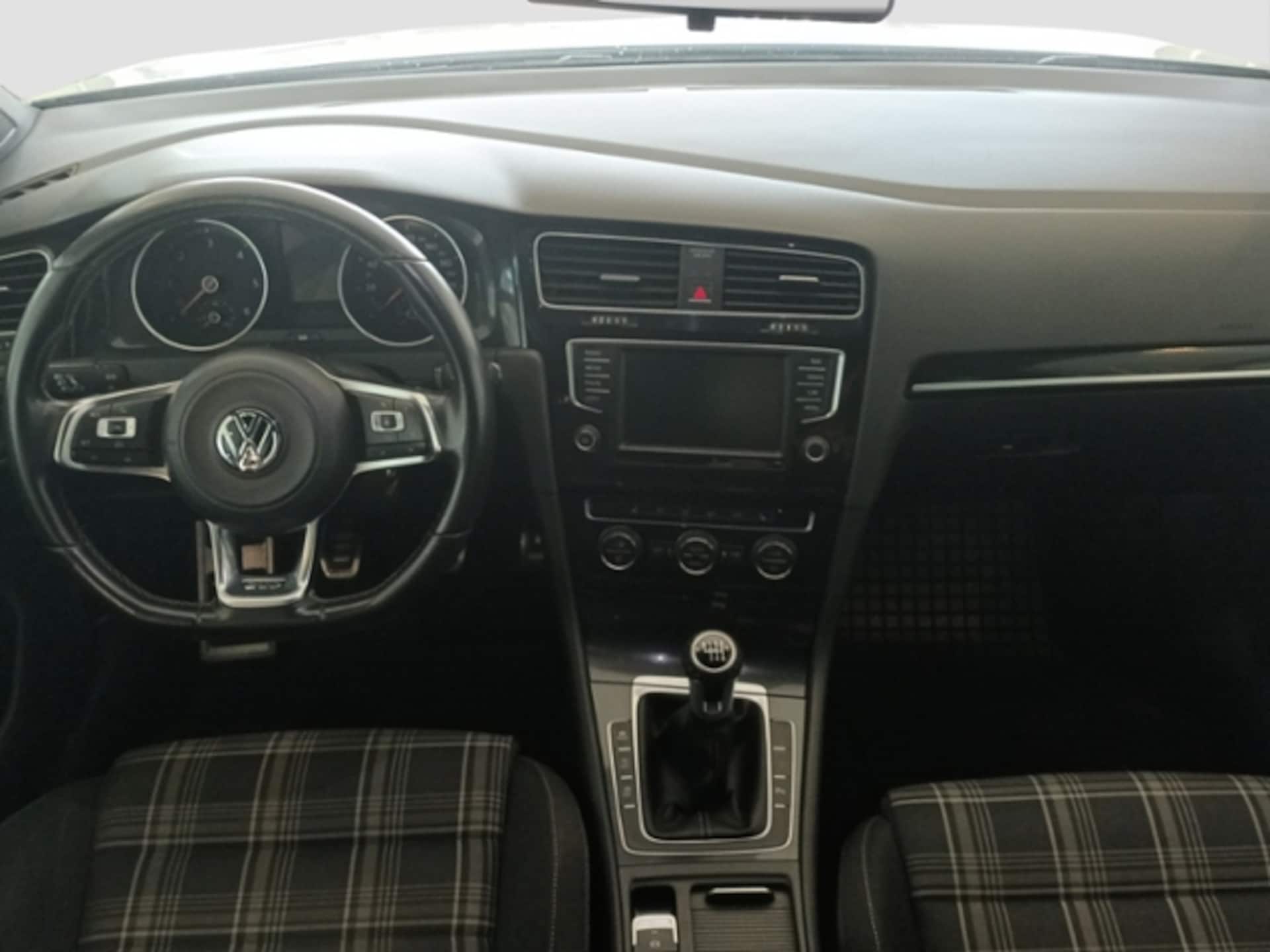 Volkswagen Golf Variant GTD
