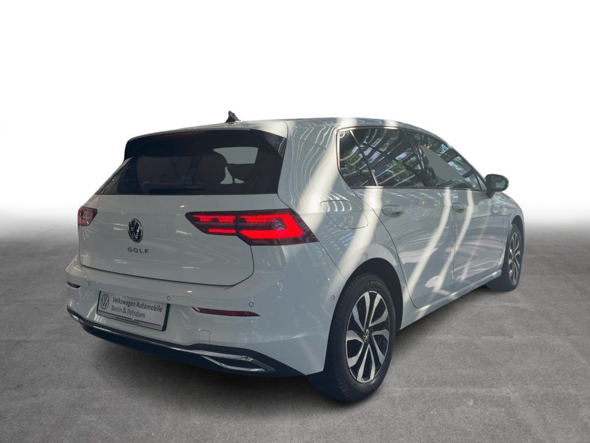 Volkswagen Golf Active