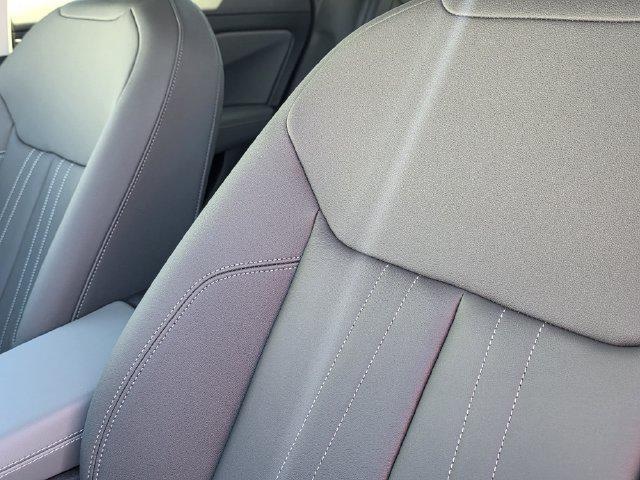 2026 Audi Q3 Base - Photo 19