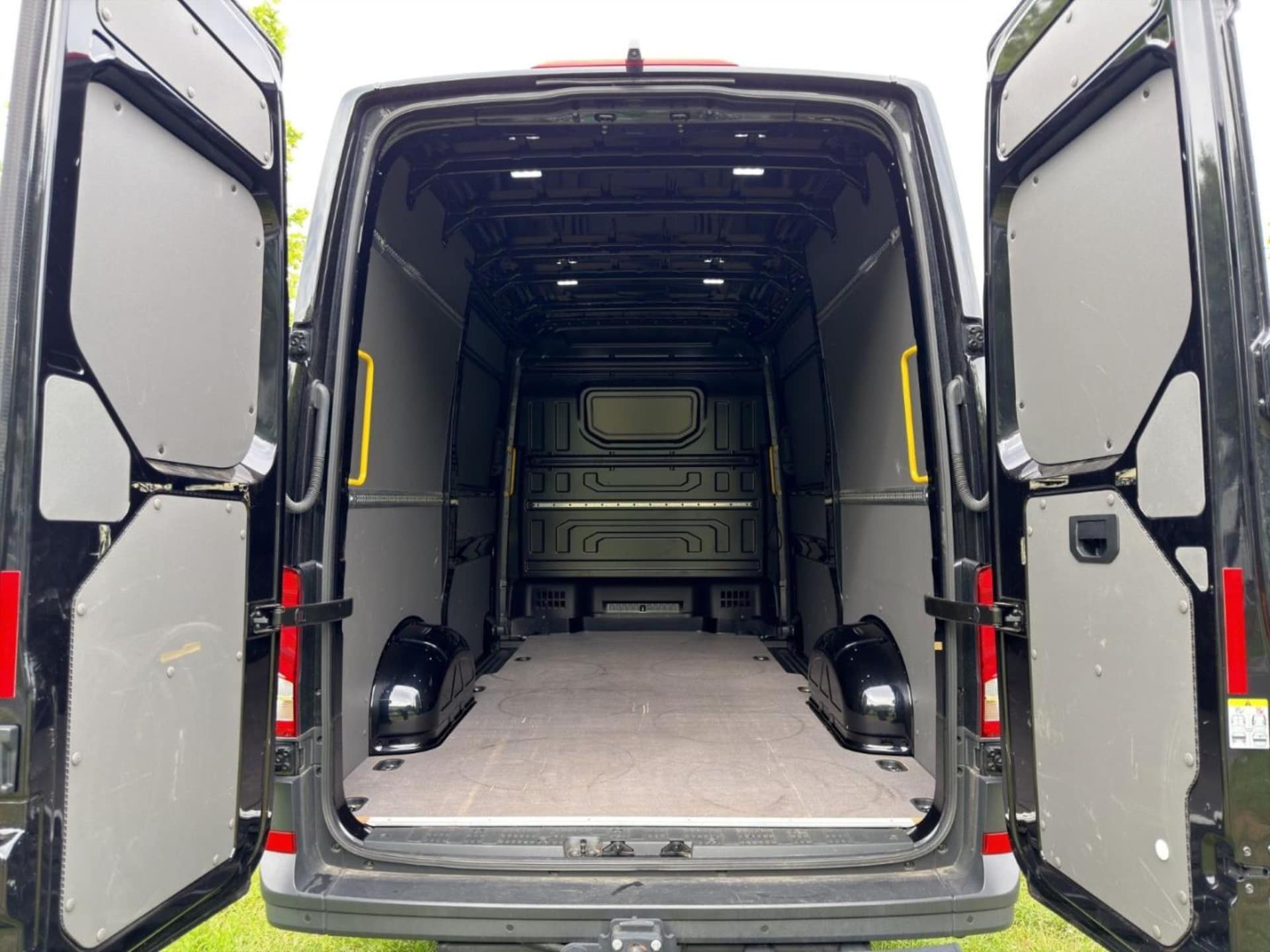 Volkswagen Crafter Kasten mittlerer Radstand