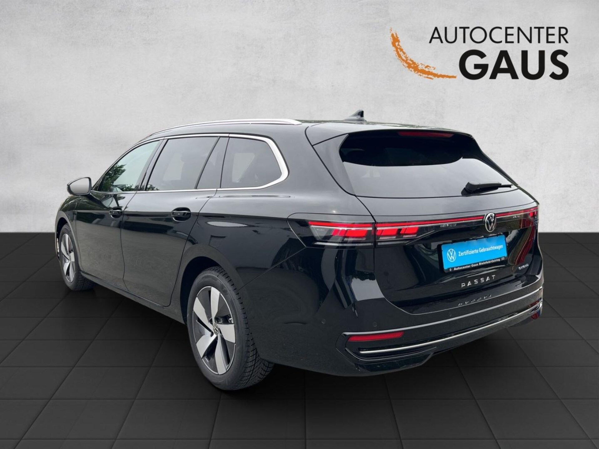 Volkswagen Passat Elegance