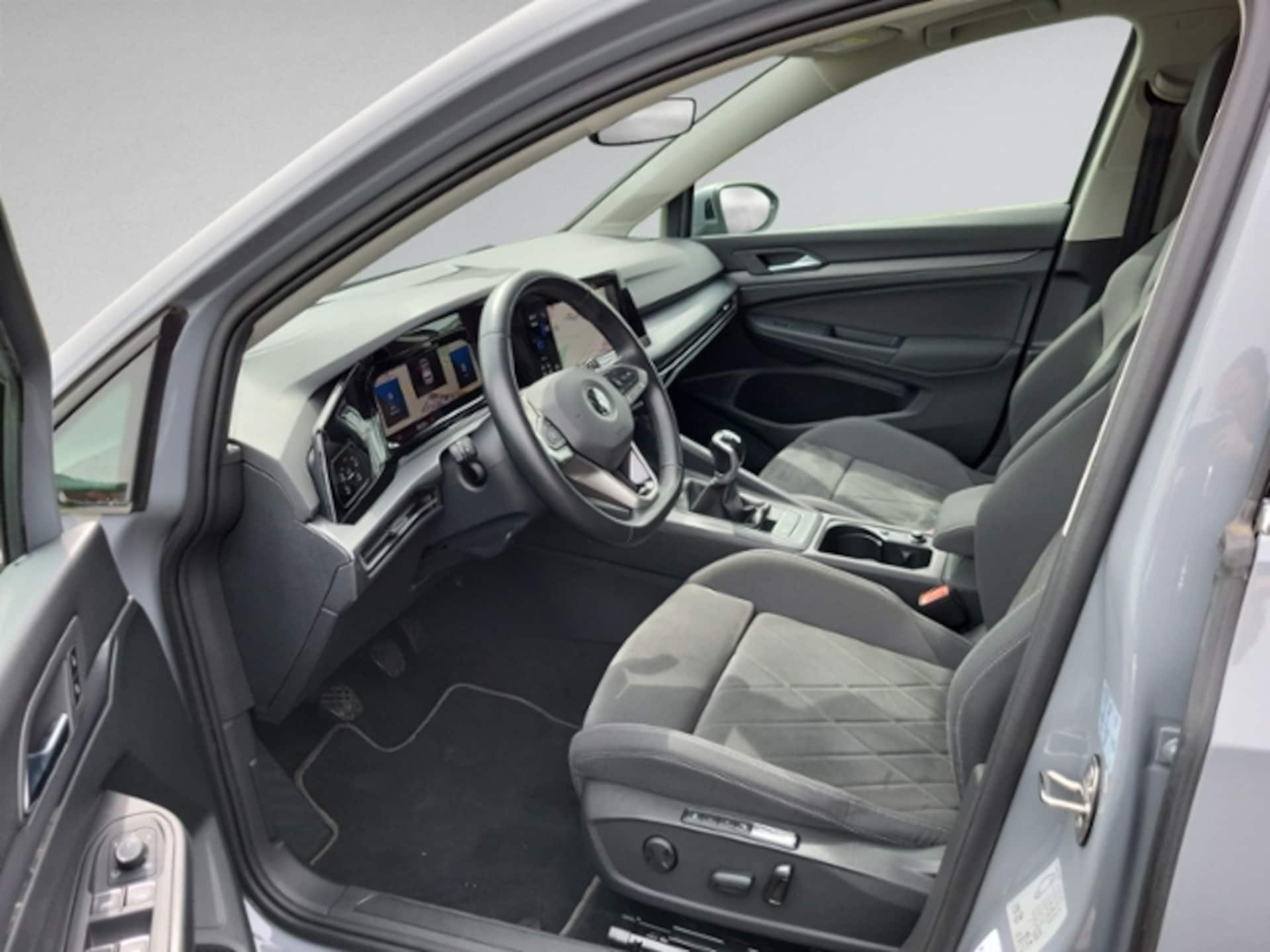 Volkswagen Golf Style