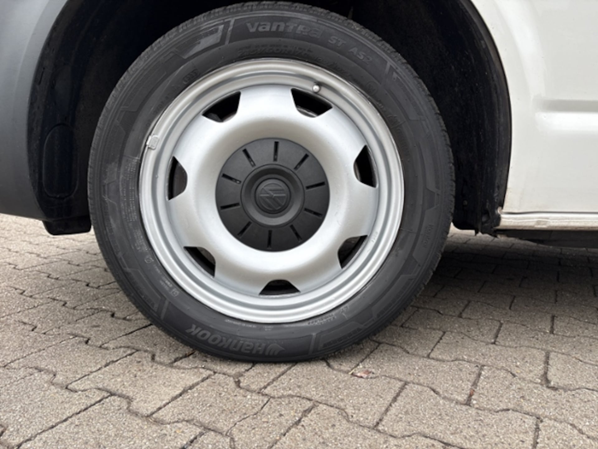 Volkswagen T6.1 Transporter Kasten kurzer Radstand
