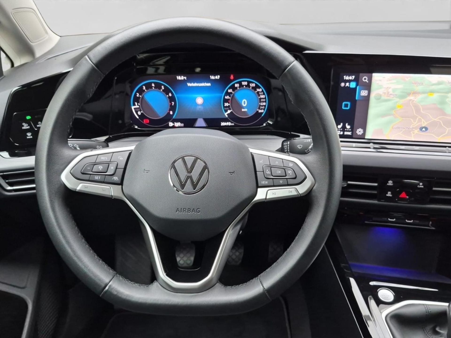 Volkswagen Golf Style