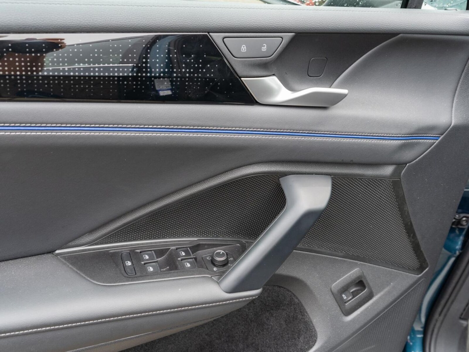 Volkswagen Tiguan – Bild 11