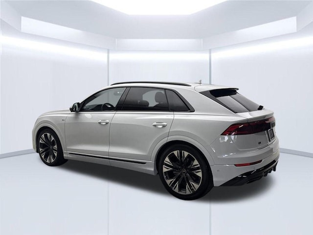 2026 Audi Q8