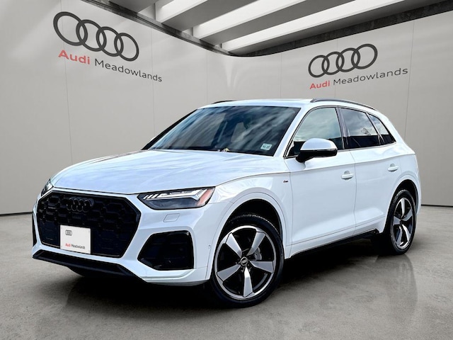 Photo of 2023 Audi Q5