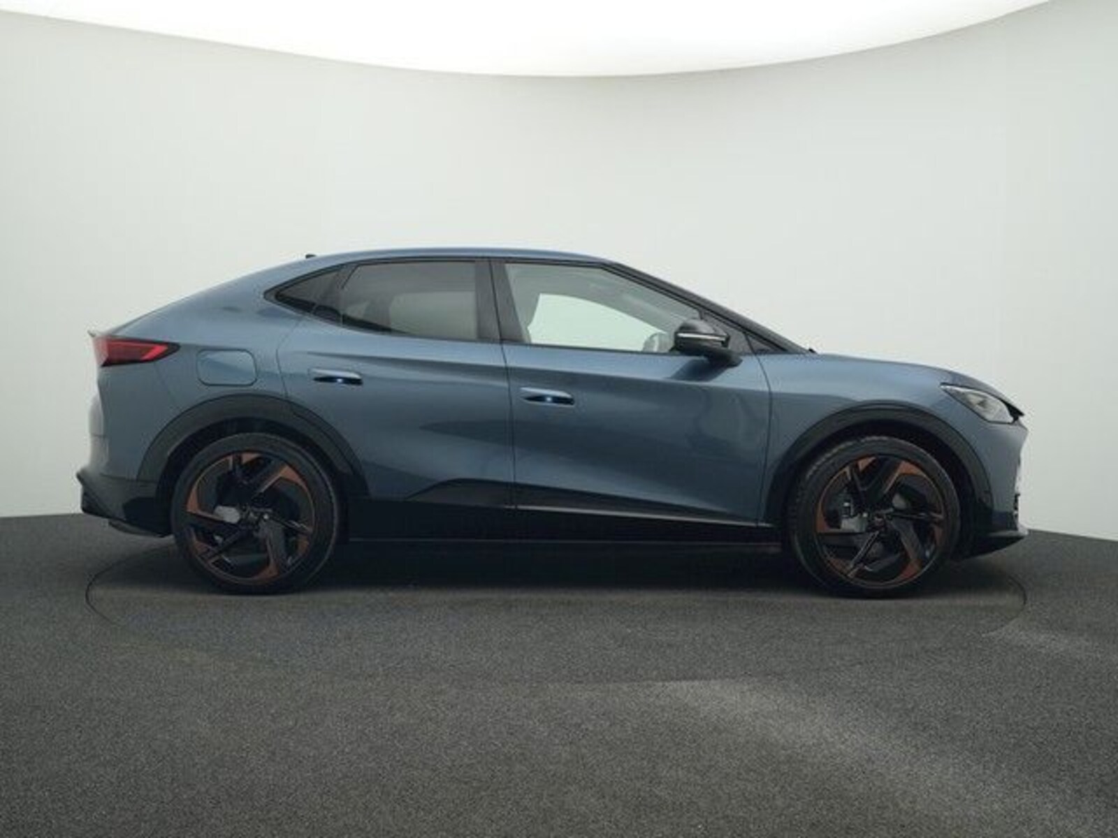 CUPRA Tavascan – Bild 5