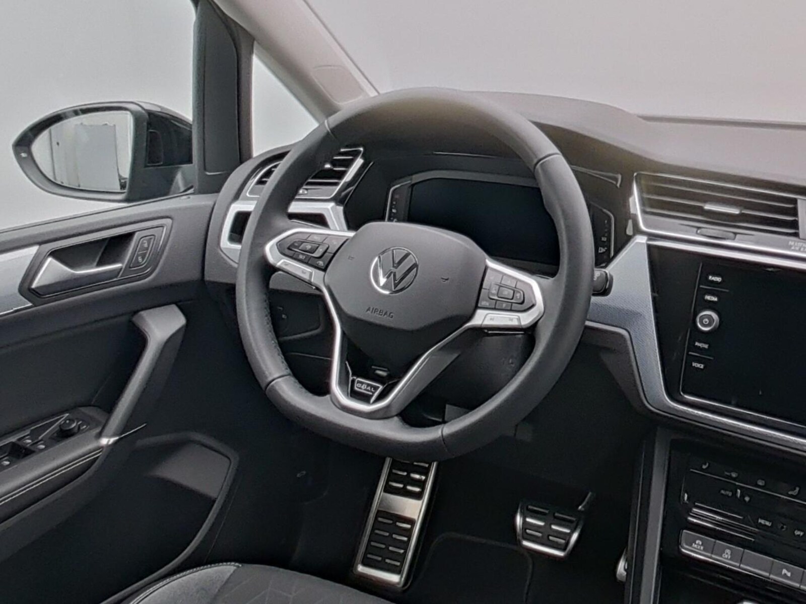 Volkswagen Touran – Bild 13