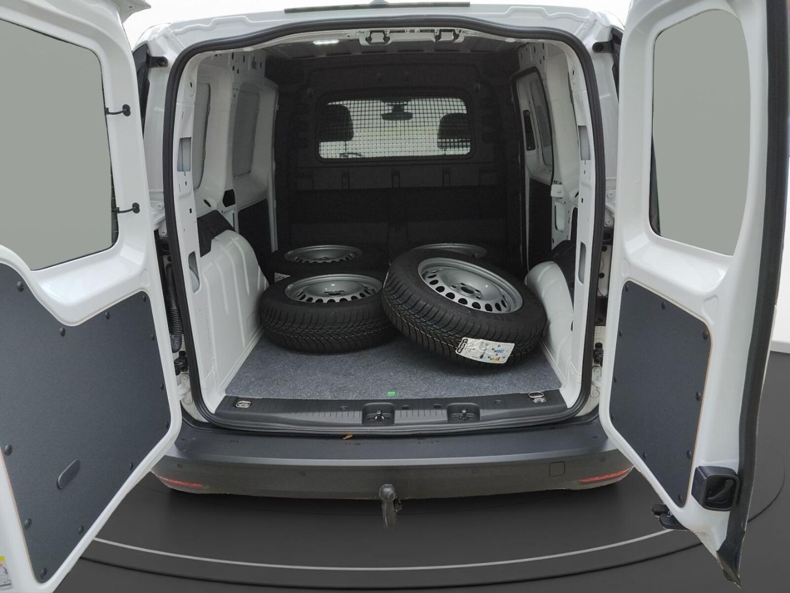 Volkswagen Caddy Cargo – Bild 9