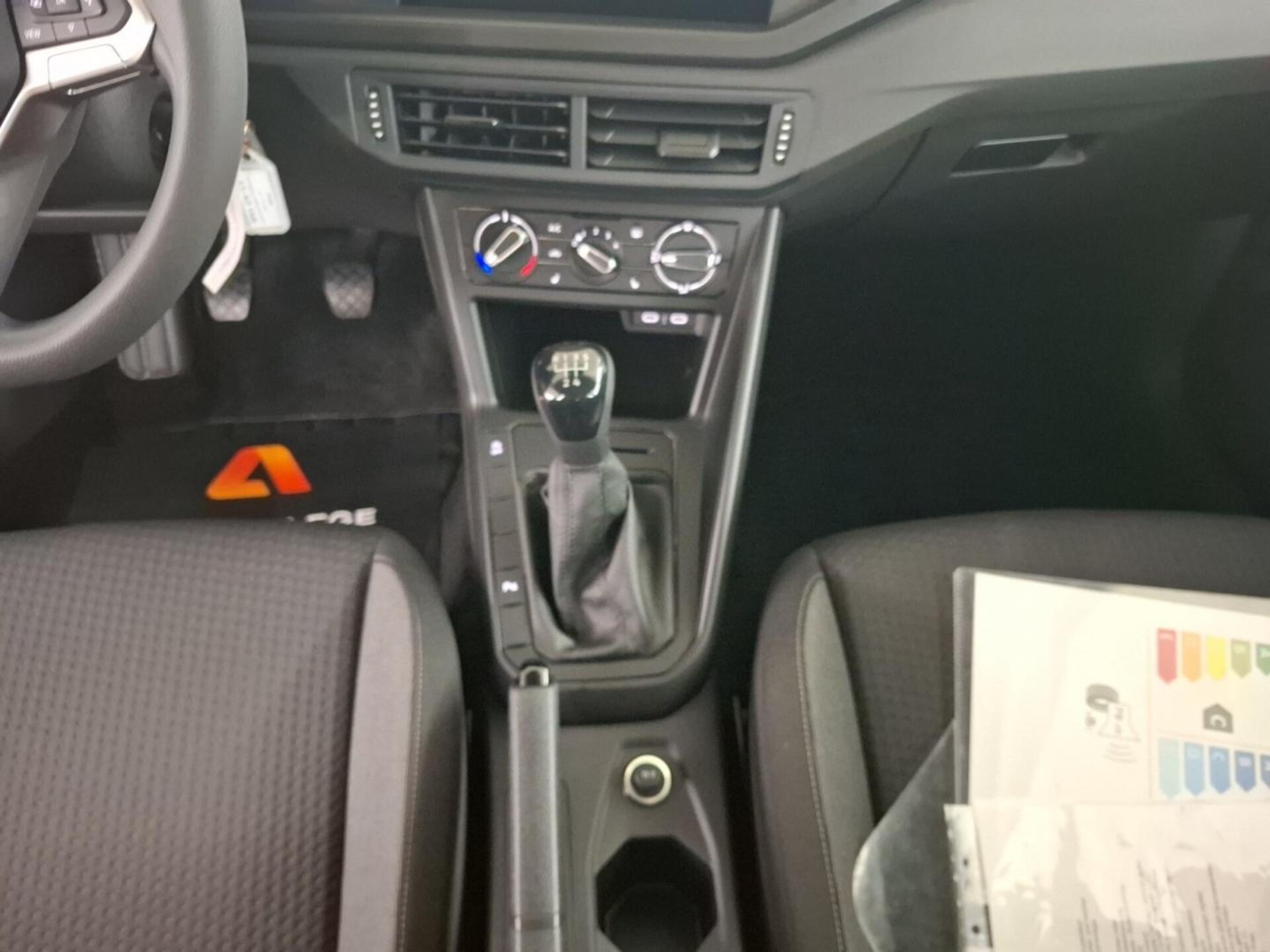 Volkswagen Polo Basis-Modell