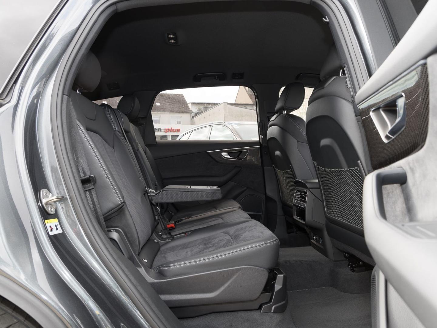 Image about Audi Q7 competition plus 50 TDI quattro tiptronic