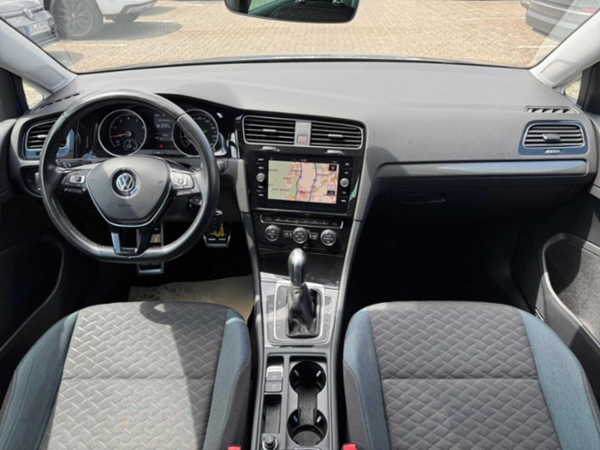 Volkswagen Golf Variant IQ.DRIVE