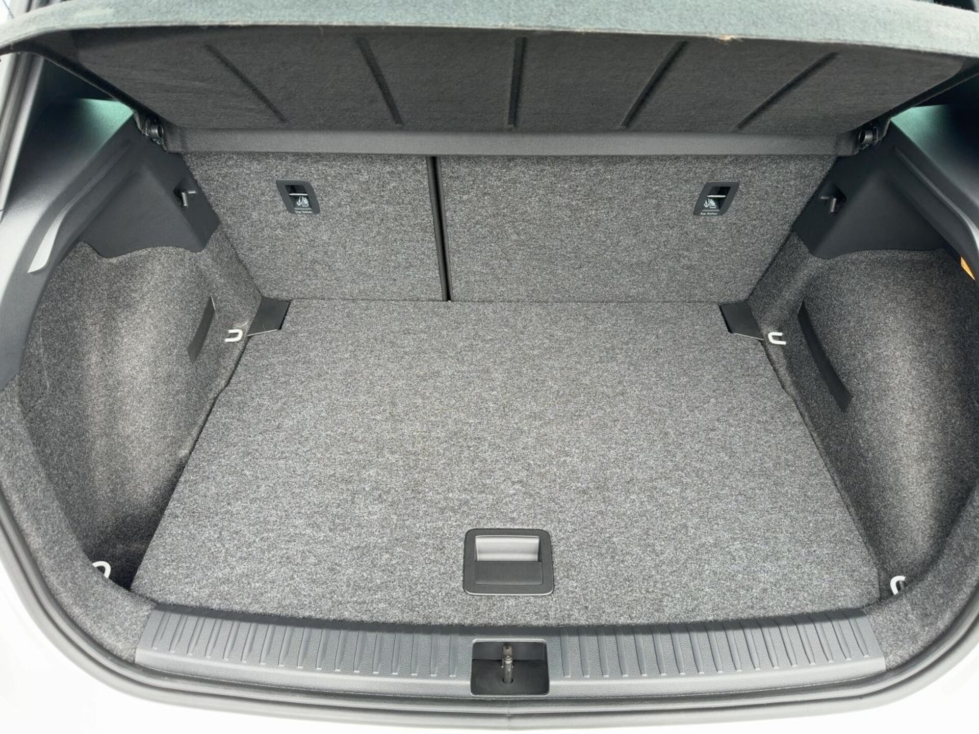 SEAT Arona FR