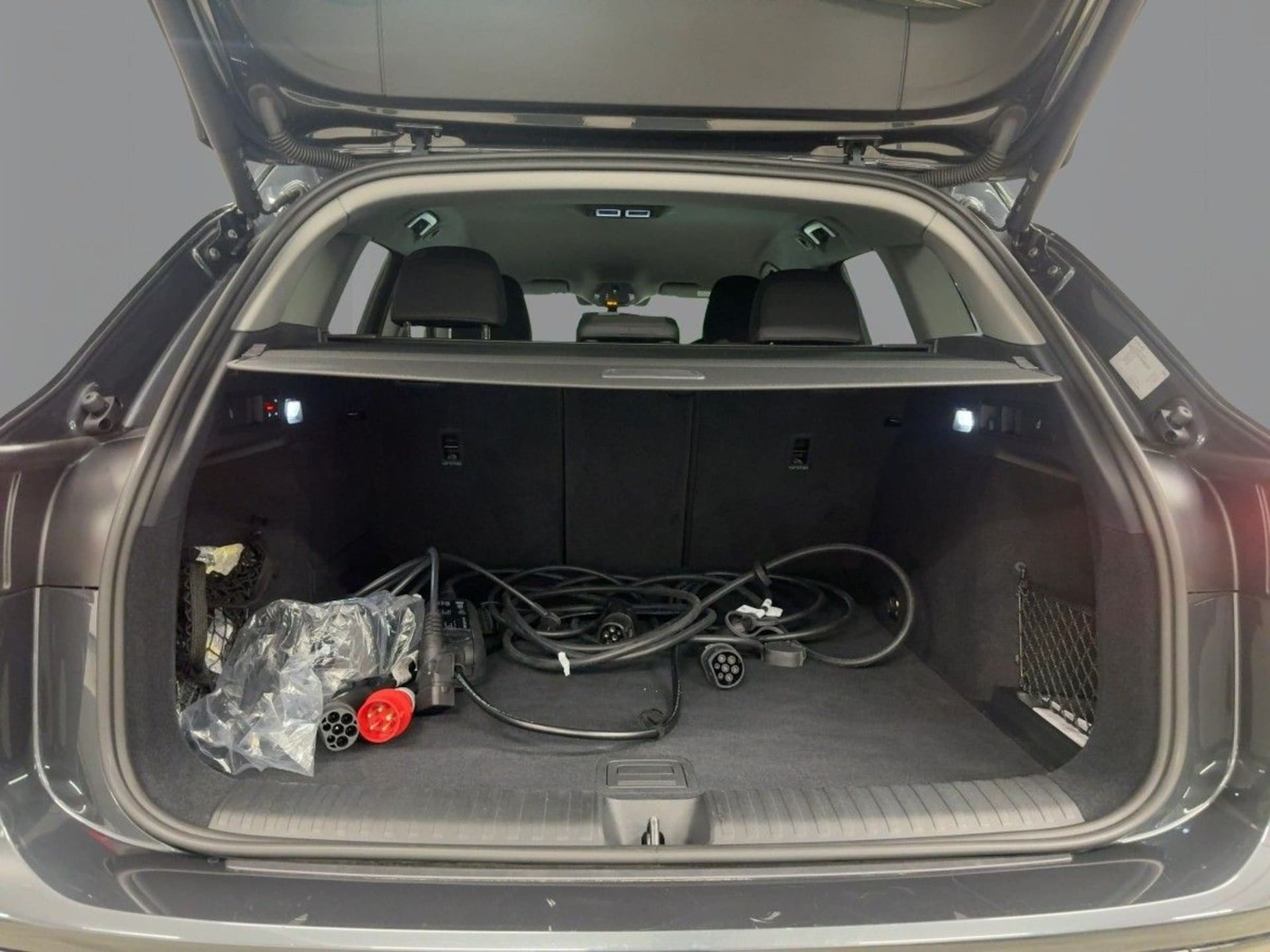 Audi Q6 SUV e-tron