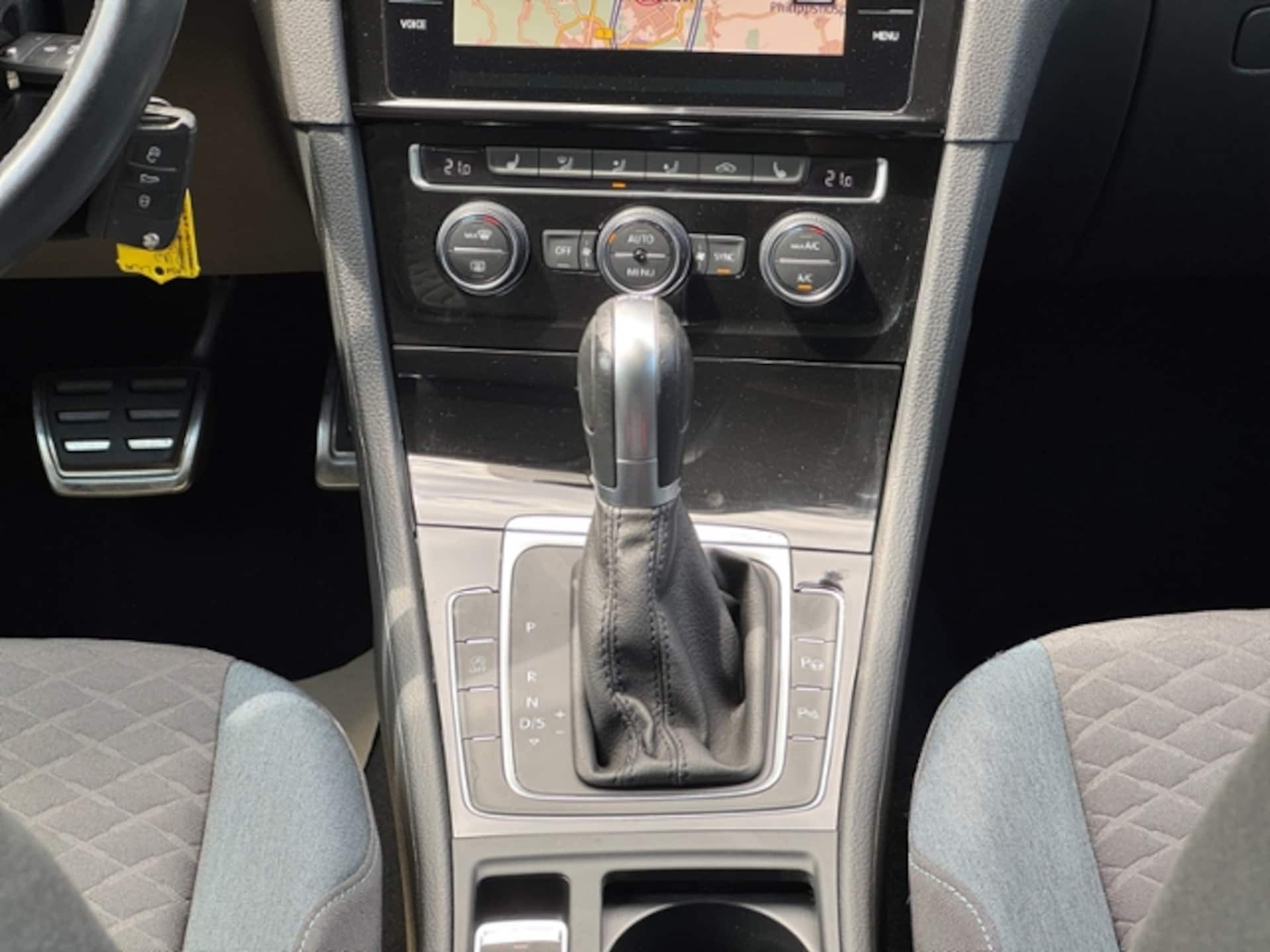 Volkswagen Golf Variant IQ.DRIVE