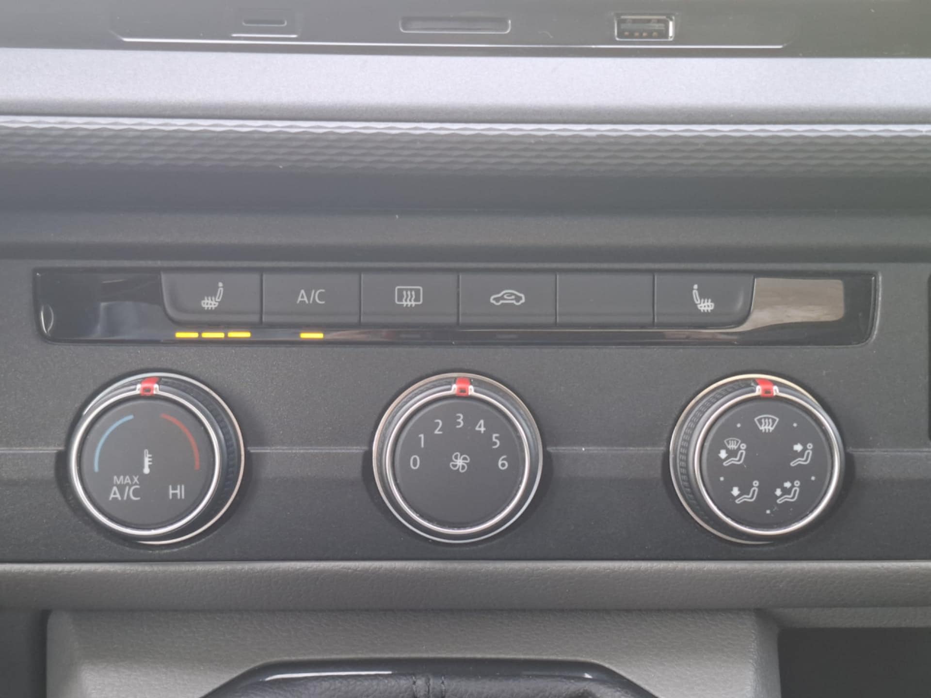 Volkswagen T6.1 Transporter Kasten kurzer Radstand