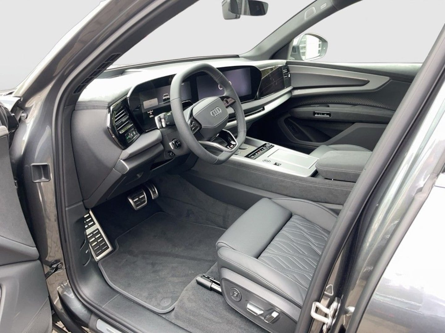 Bild über Audi Q7 SUV TDI quattro 220 kW tiptronic - für weitere Informationen kontaktieren Sie den Audi Partner
