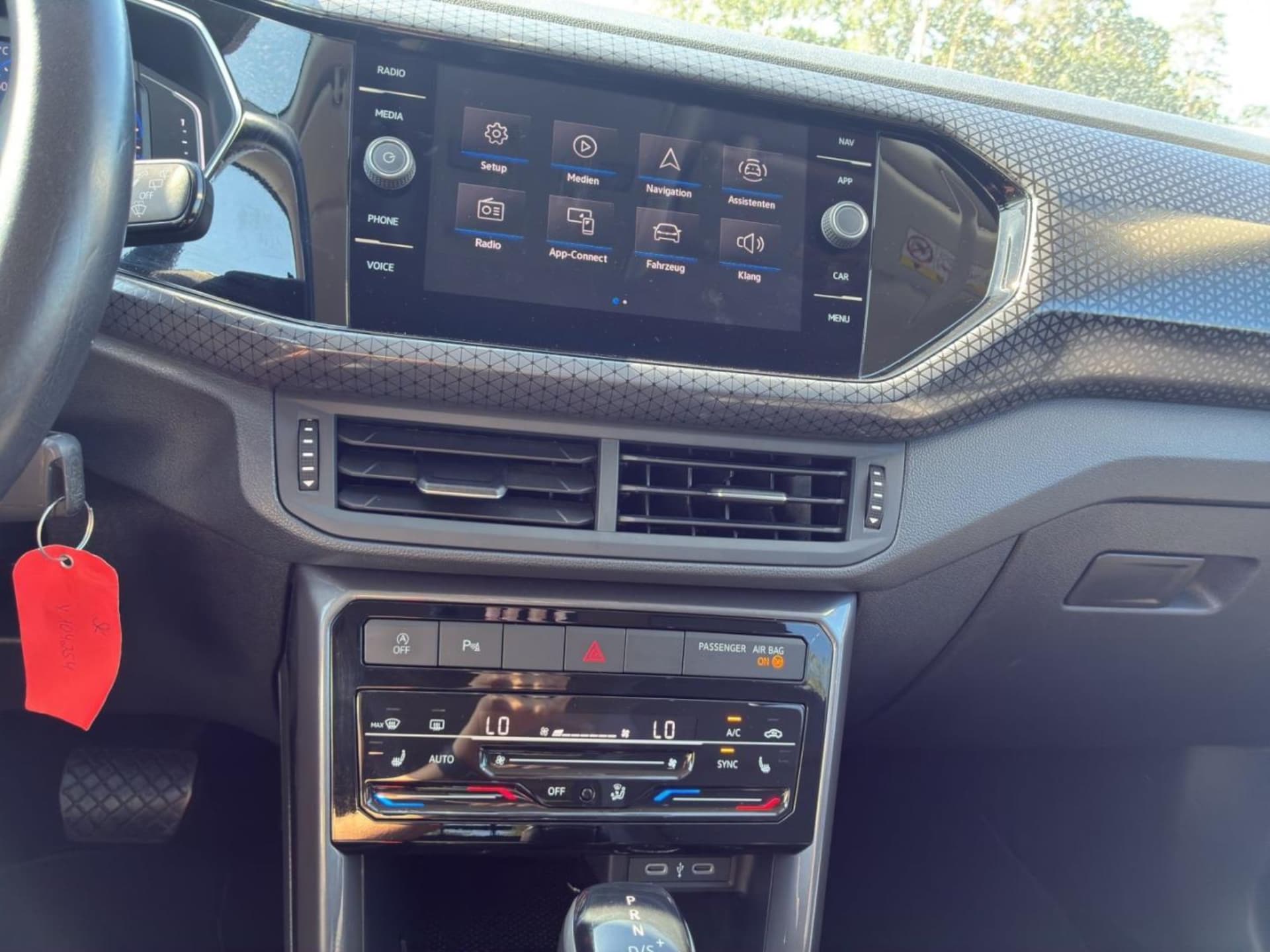 Volkswagen T-Cross Style