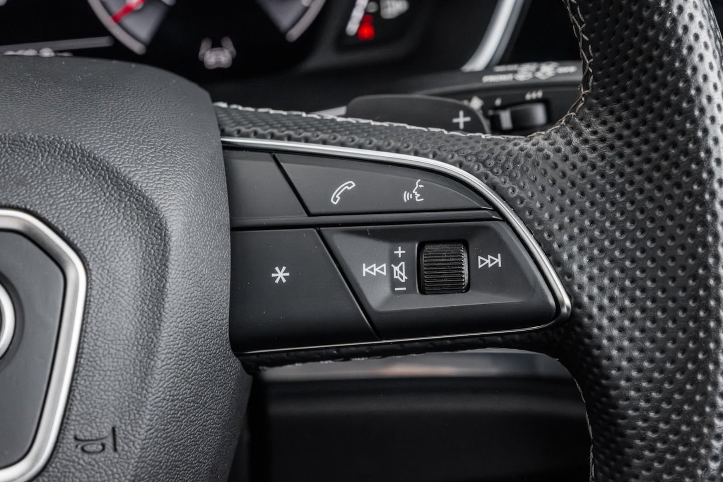 Image about Audi Q3 Sportback S line 40 TFSI quattro S tronic