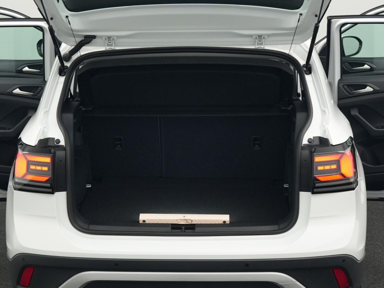 Volkswagen T-Cross – Bild 17