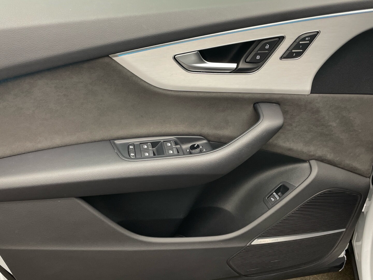 Image about Audi Q8 50 TDI quattro tiptronic