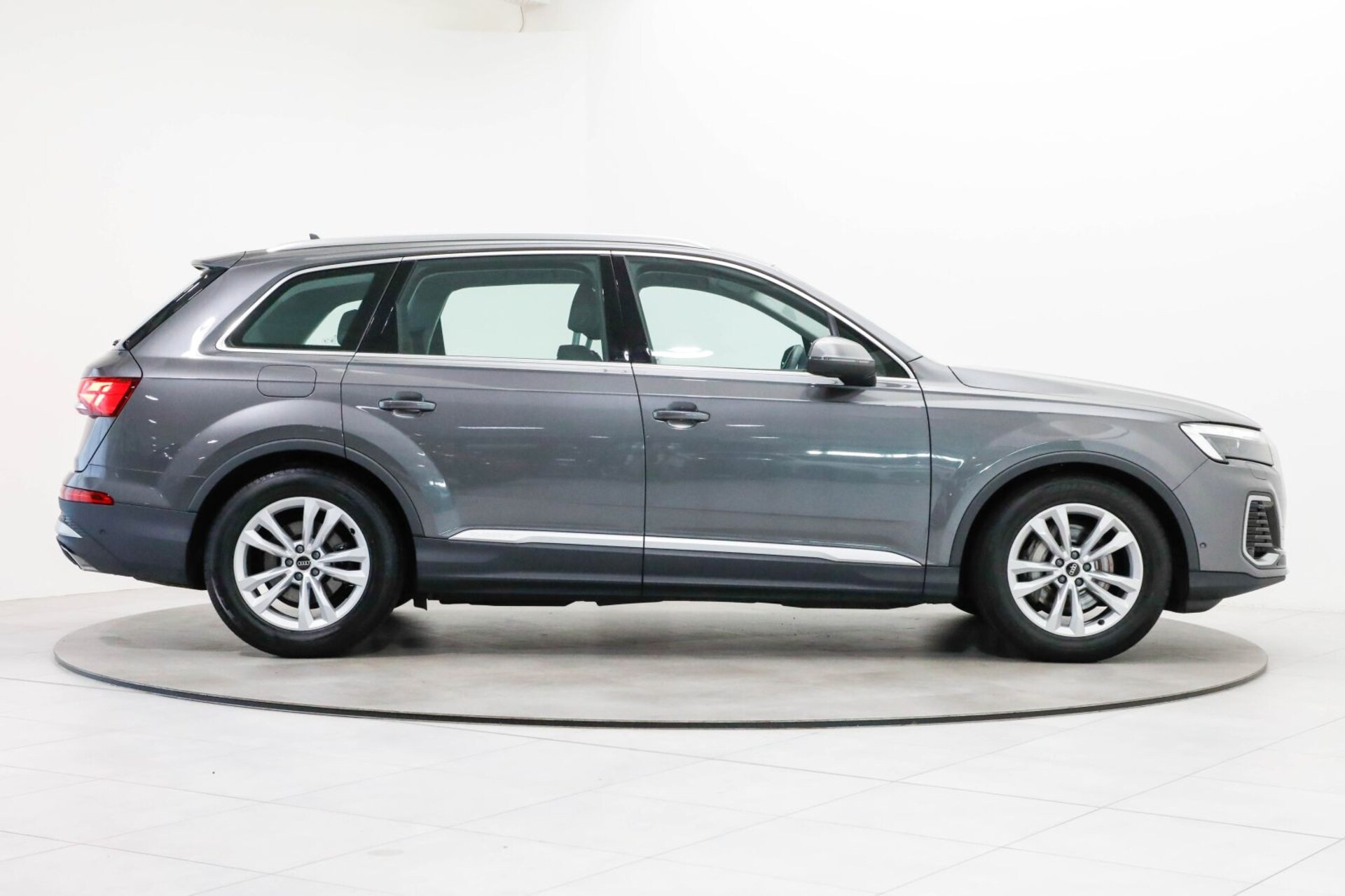 Audi Q7 SUV