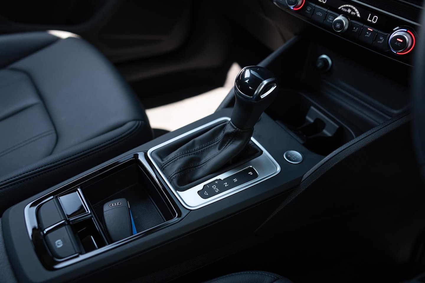 Image about Audi Q2 35 TFSI S tronic
