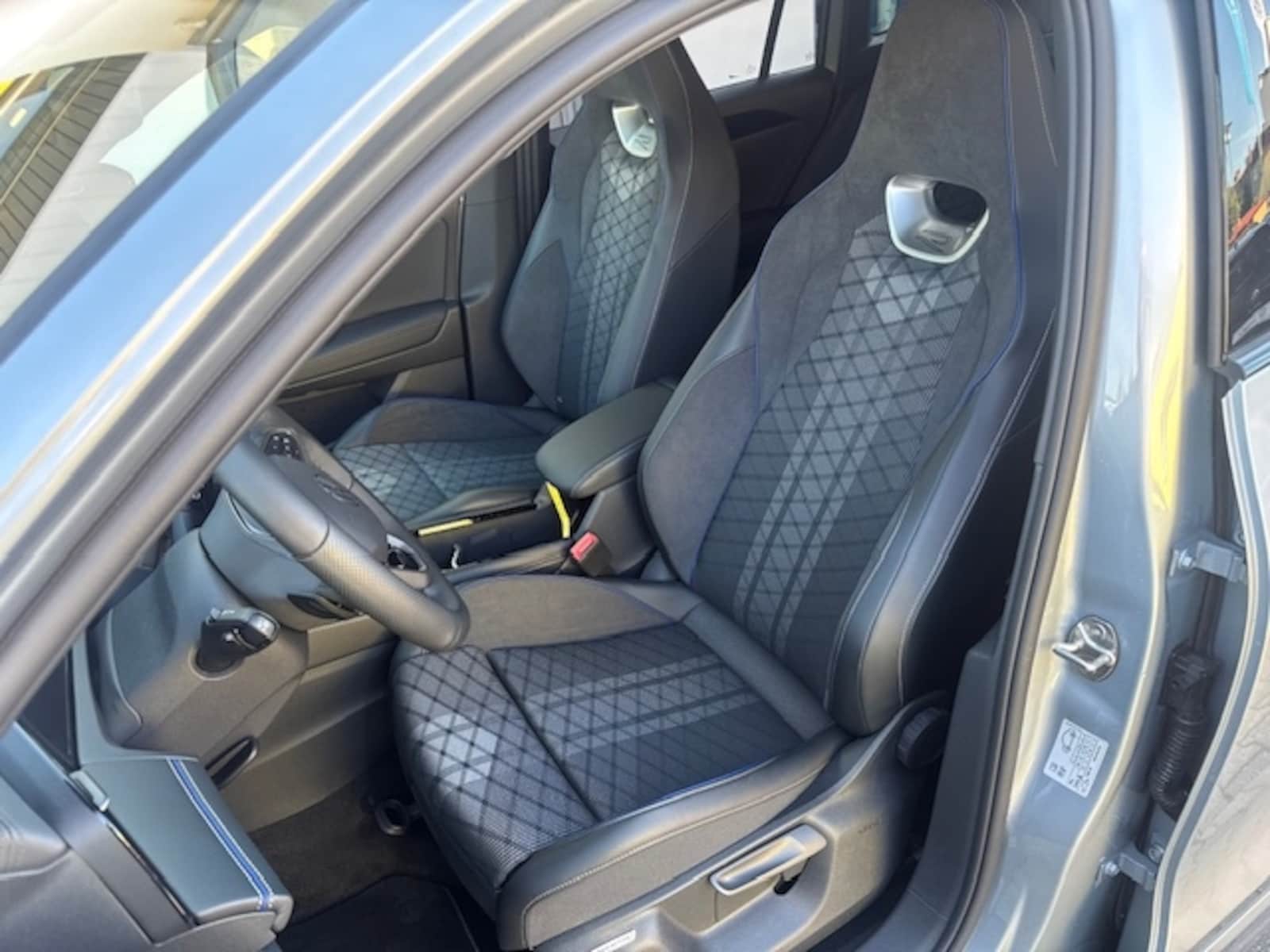 Volkswagen Tiguan – Bild 17