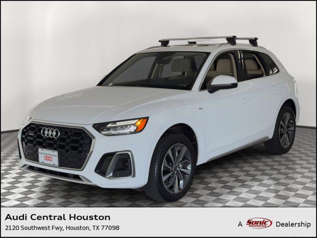 2023 Audi Q5 45 Premium's photo