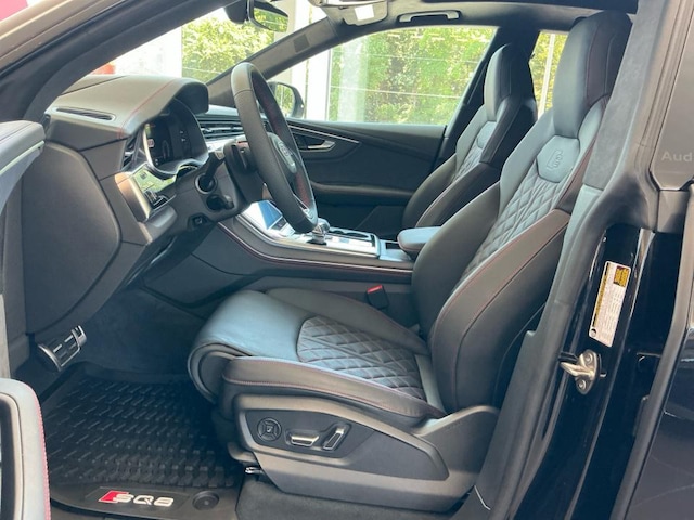 2026 Audi SQ8 Prestige - Photo 30