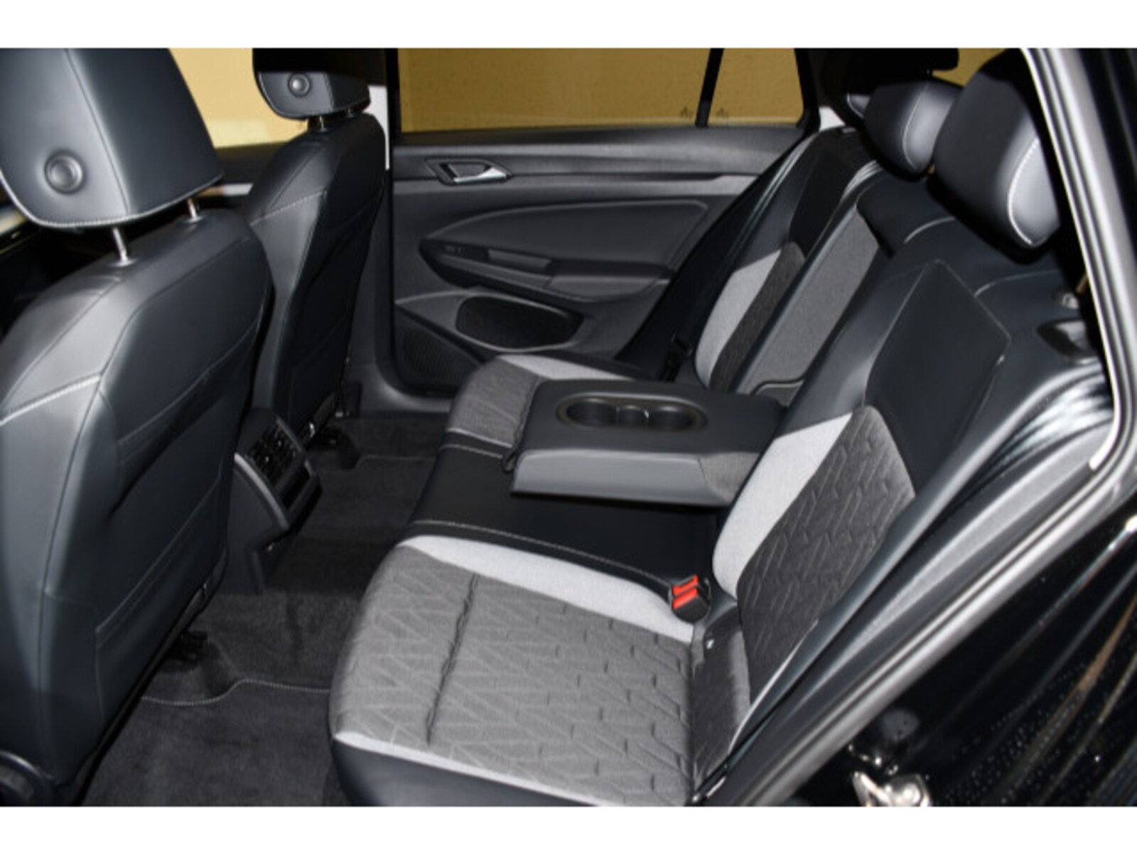 Volkswagen Golf Variant – Bild 10