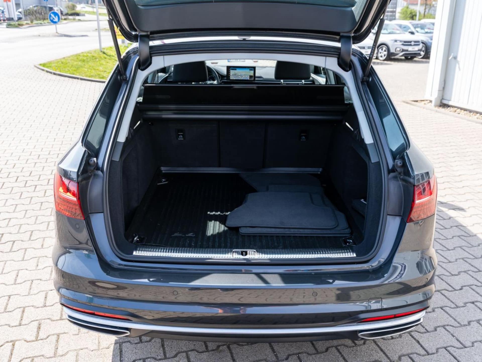 Audi A4 Avant Advanced
