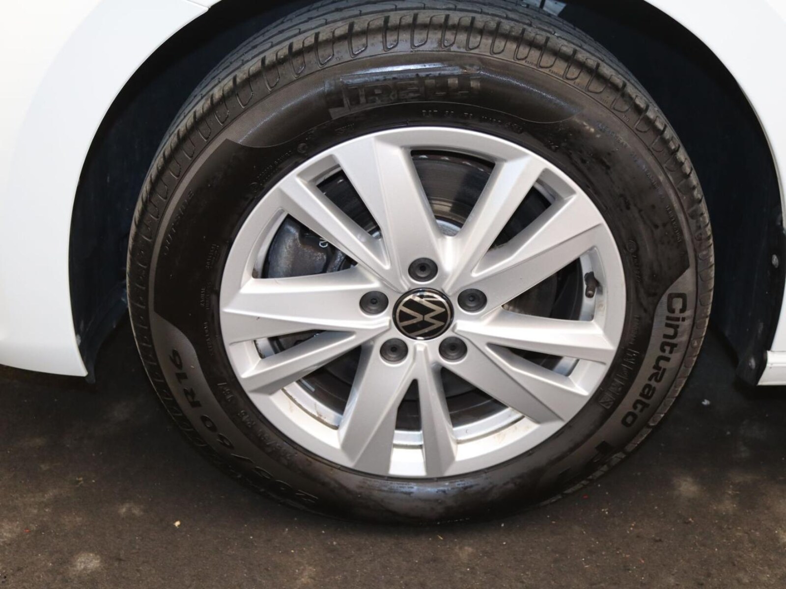 Volkswagen Touran – Bild 17