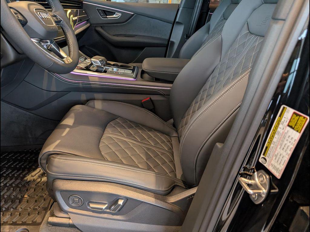 2026 Audi SQ7 Premium Plus - Photo 8