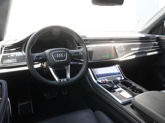 2024 Audi SQ8