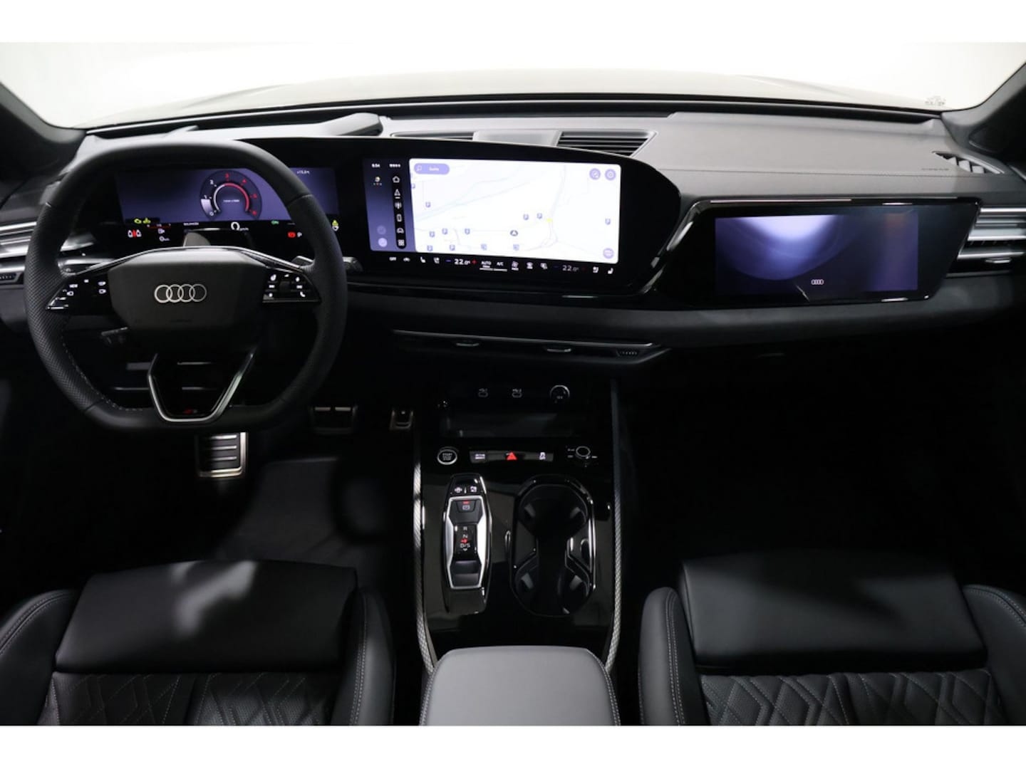 Bild über Audi A5 Avant TDI quattro 150 kW S tronic - für weitere Informationen kontaktieren Sie den Audi Partner