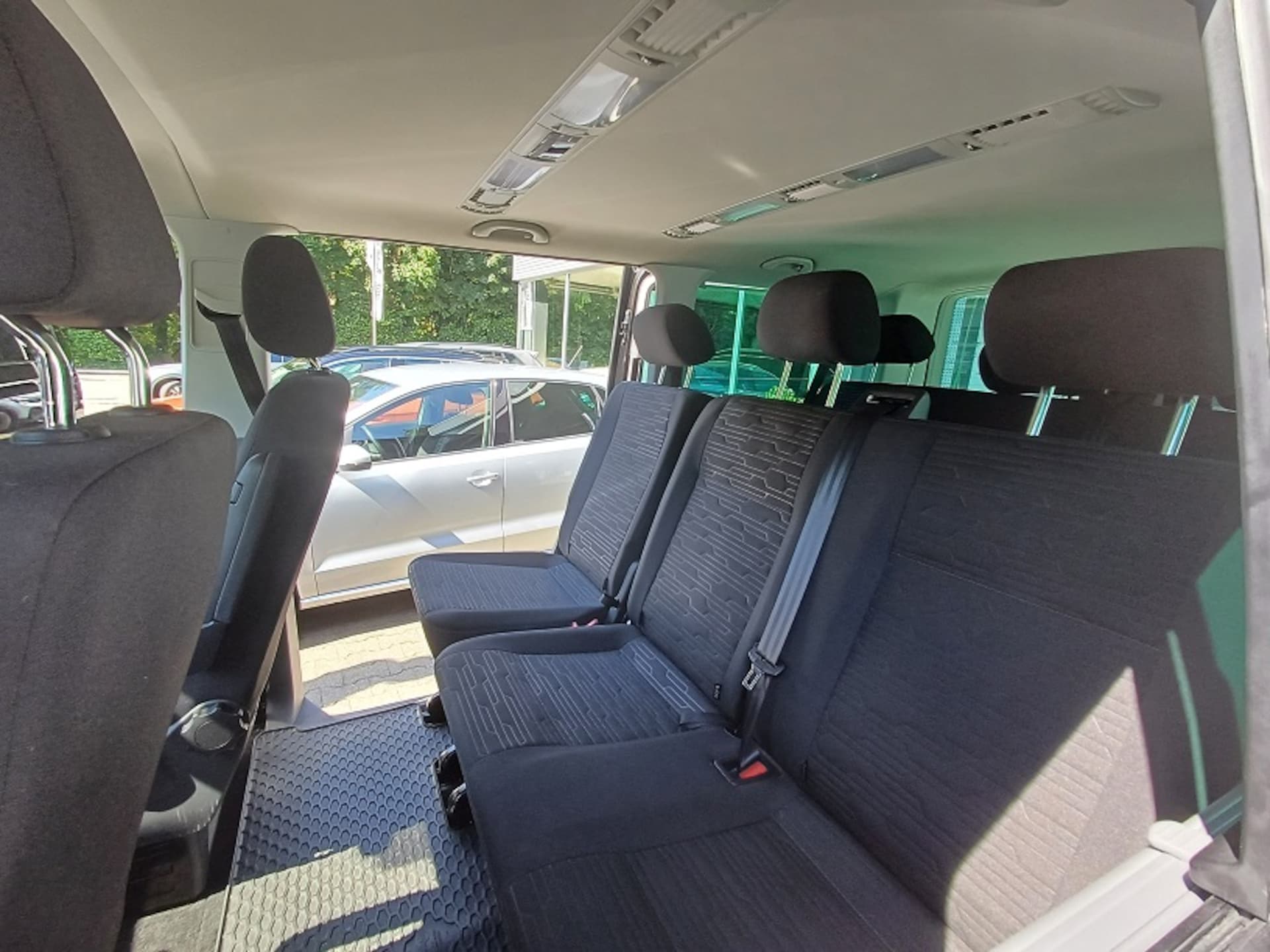 Volkswagen T6.1 Caravelle kurzer Radstand Comfortline