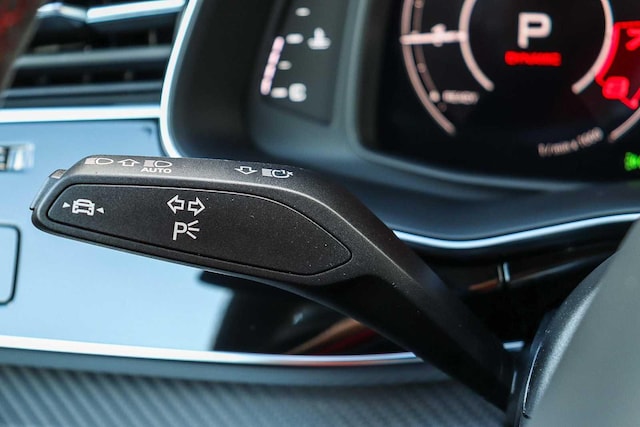 2026 Audi RS Q8 Base - Photo 31