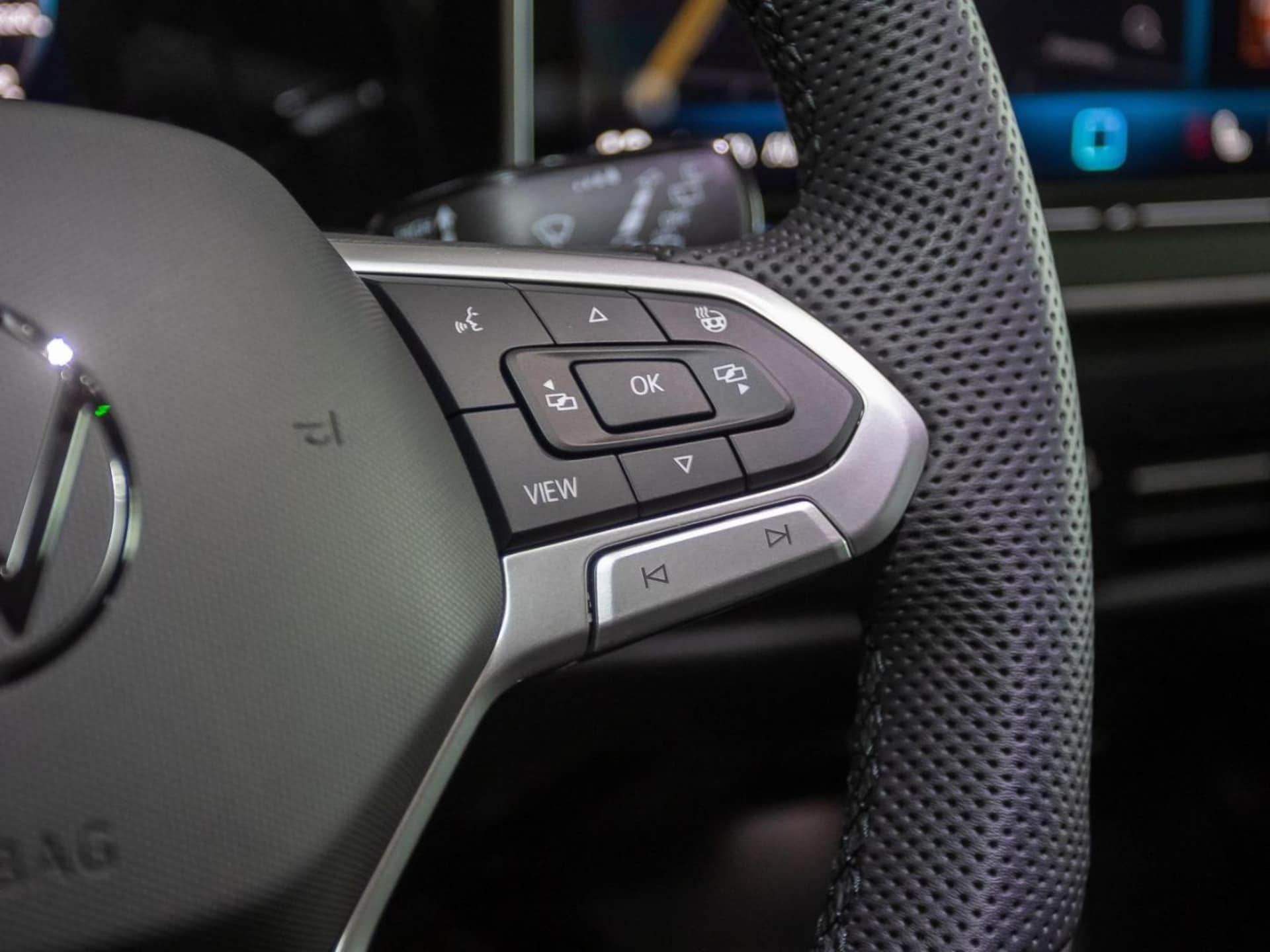 Volkswagen Golf R-Line