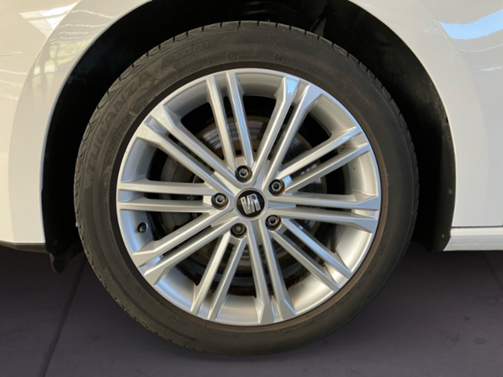 SEAT Leon XCELLENCE