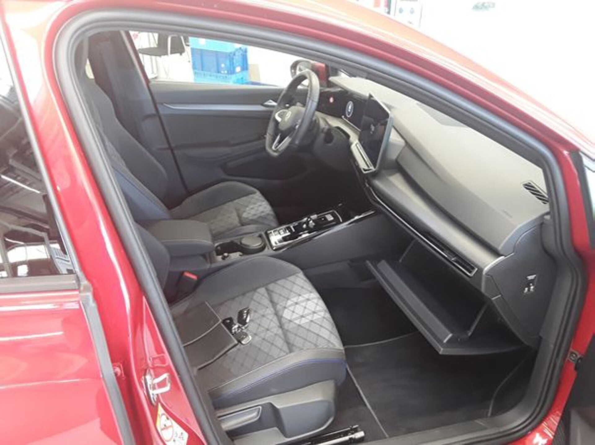 Volkswagen Golf R-Line