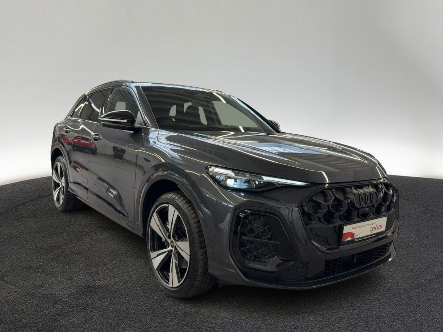 Bild über Audi Q5 SUV e-hybrid e-hybrid quattro 220 kW S tronic - für weitere Informationen kontaktieren Sie den Audi Partner