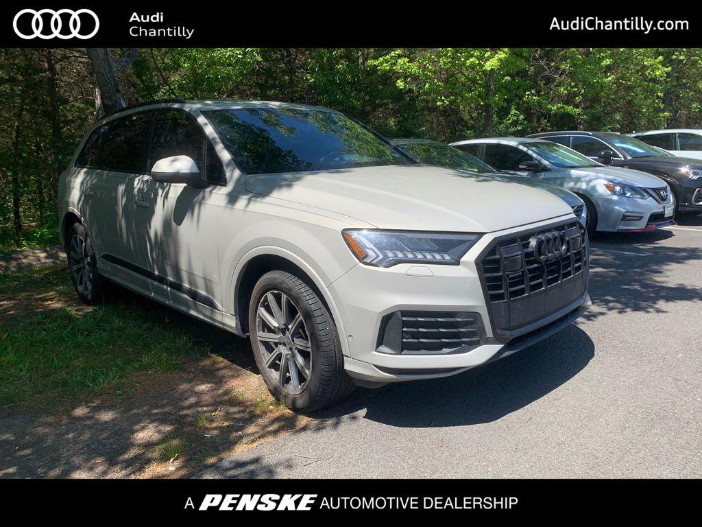 2024 Audi Q7 45 Premium Plus quattro Tiptronic's photo
