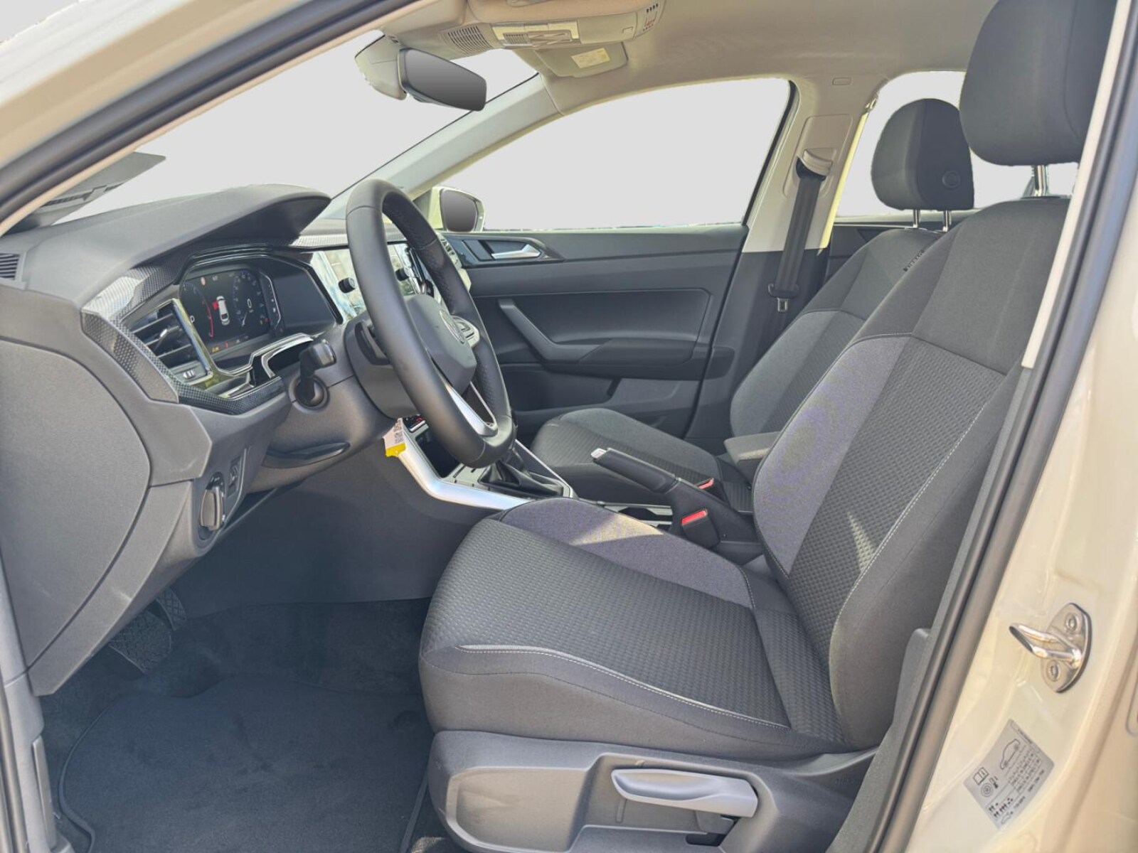 Volkswagen Polo – Bild 9