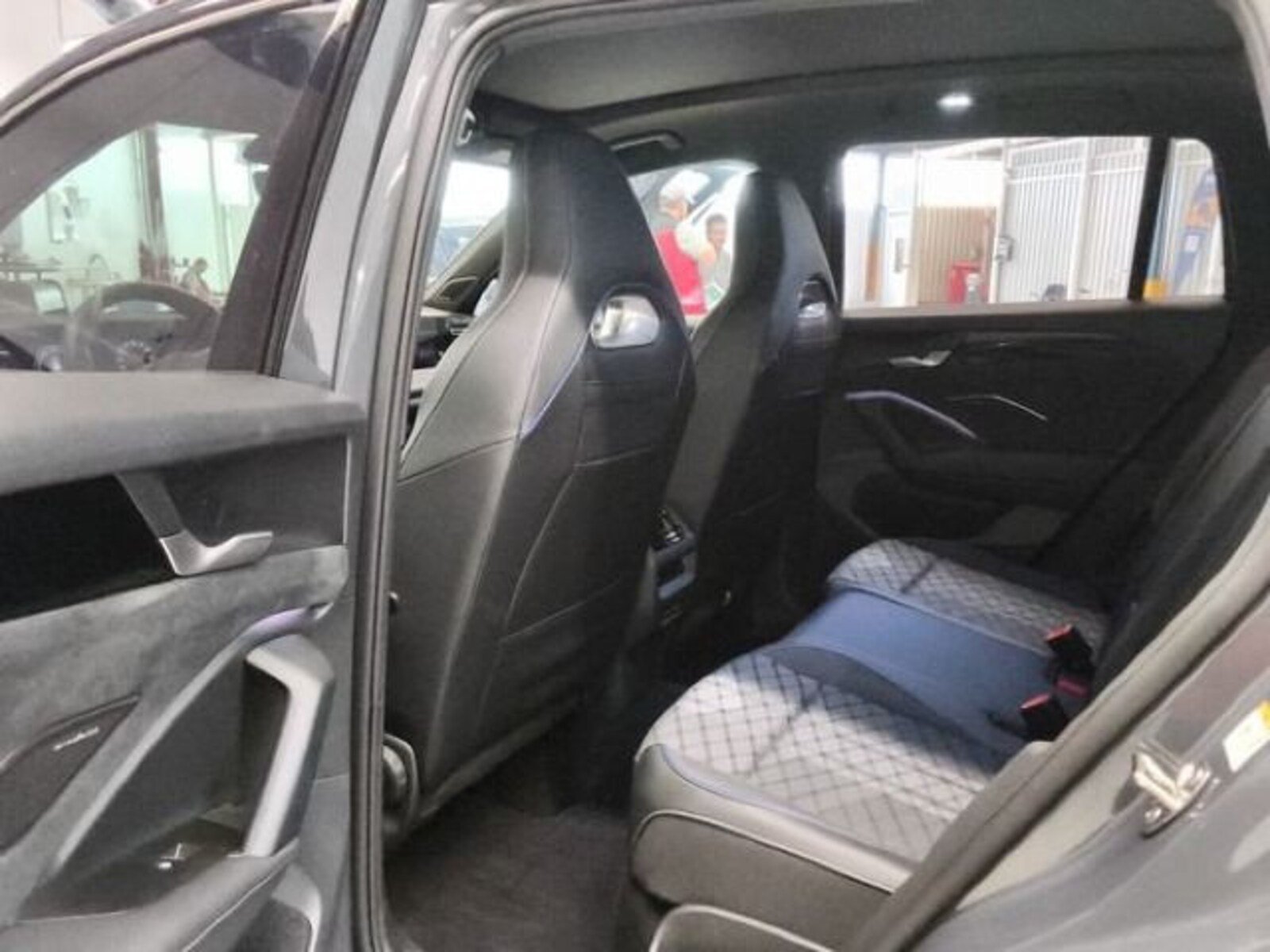 Volkswagen Tiguan – Bild 4