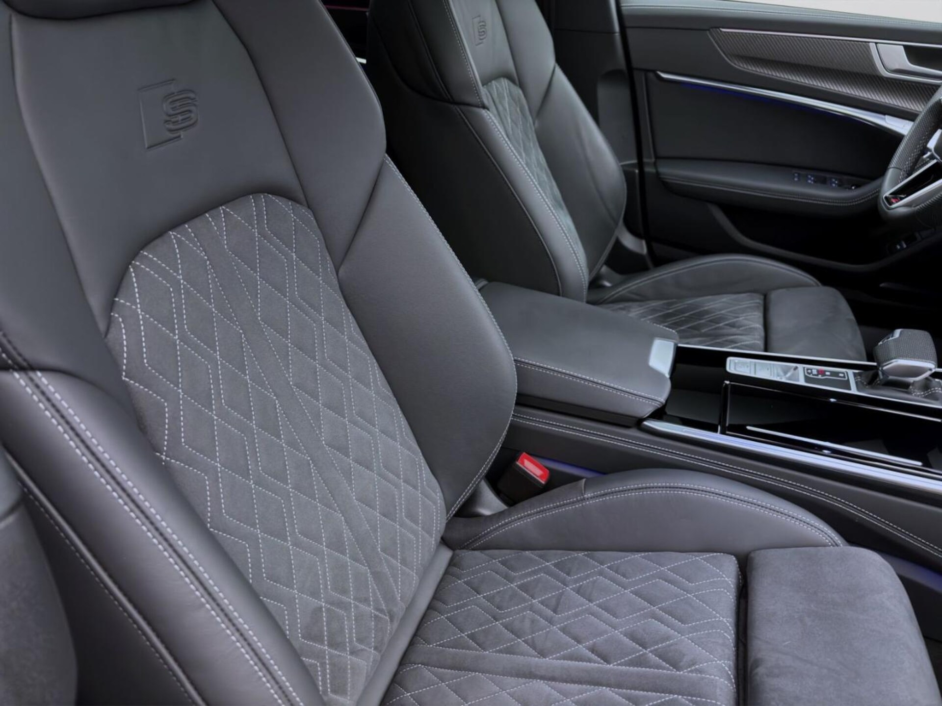 Audi S6 Avant