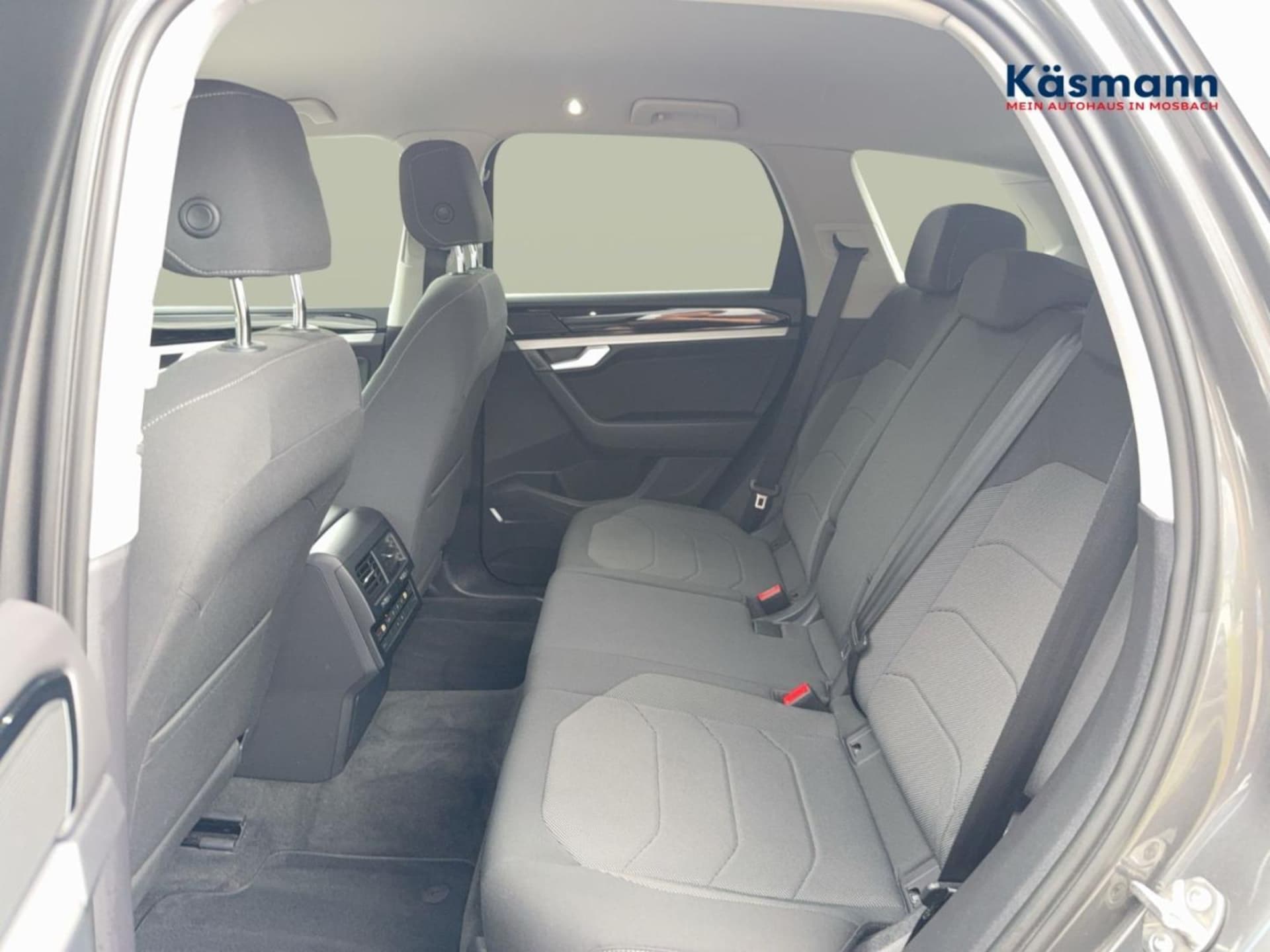 Volkswagen Touareg Basis-Modell