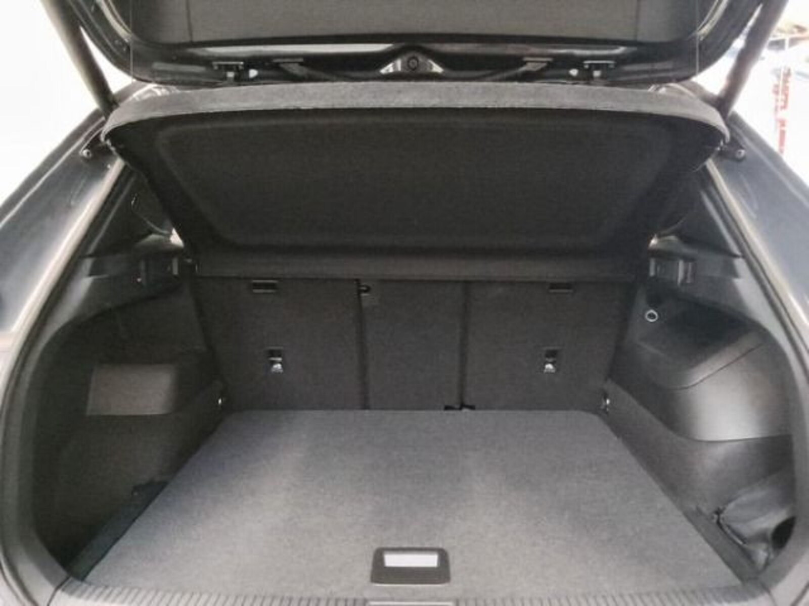 Volkswagen Tiguan – Bild 5
